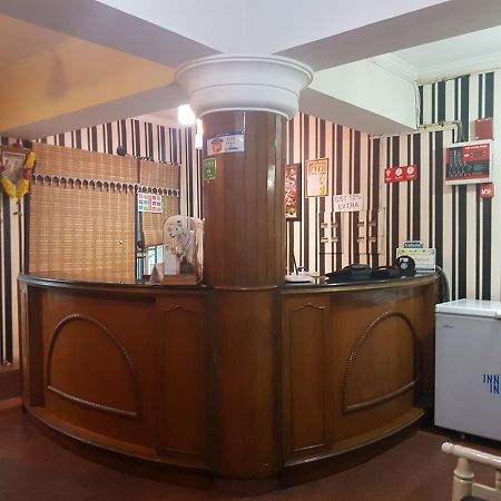 Hotel Haryana Чандигарх Экстерьер фото