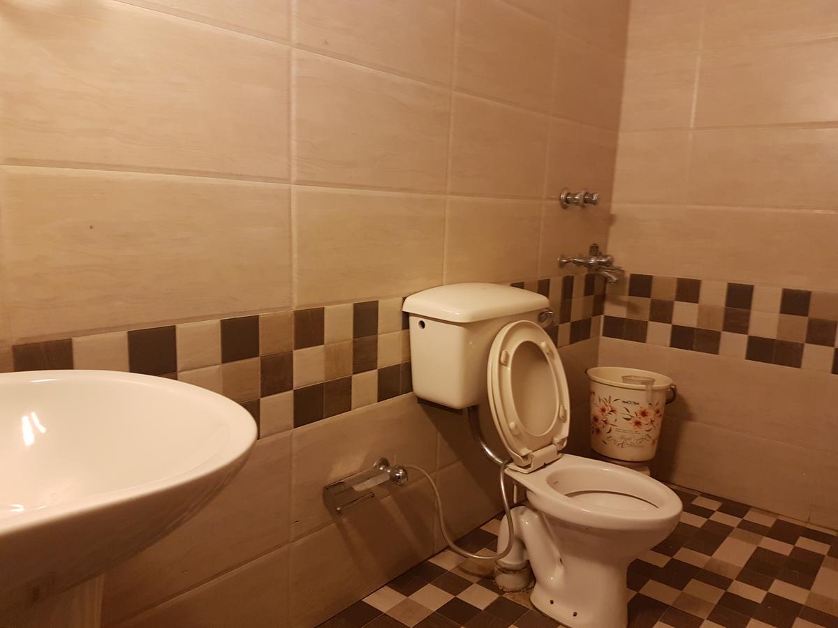 Hotel Haryana Чандигарх Экстерьер фото
